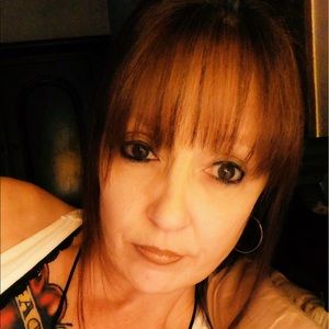 Meet your Posher, Cherie